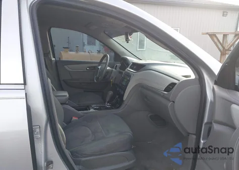 2016 Chevrolet Traverse 1Lt z USA, uszkodzony, nr VIN 1GNKVGKD9GJ349494